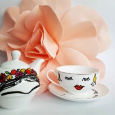 Дводелен порцелански чајник "Фрида - paint my own reality"