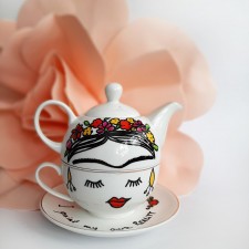 Дводелен порцелански чајник "Фрида - paint my own reality"