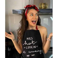 Престилка "Mrs hot looking is cooking"