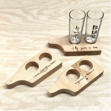 Мини сет за ракија, дрвена даска + 2 чаши
