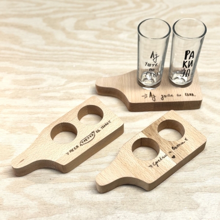 Мини сет за ракија, дрвена даска + 2 чаши