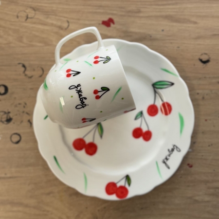 Овошен сет од чинија и чаша со овошје по избор