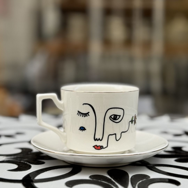 One line ДЕВОЈКА