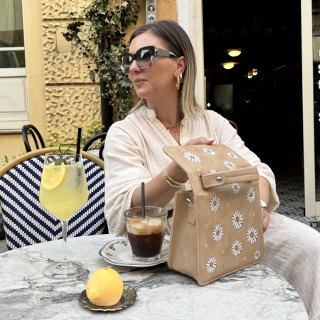 Ташна „Само нежно со себе“