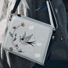 Ташна ,,Силна. Независна. Самоуверена''