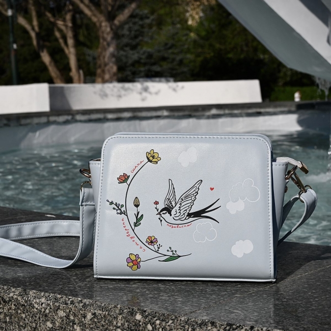 Ташна ,,Силна. Независна. Самоуверена''