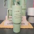 Borealis гравиран термос со гравиран дизајн по избор